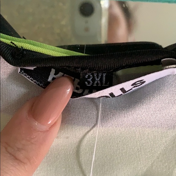 Reb dolls neon green striped dress - Picture 3 of 4